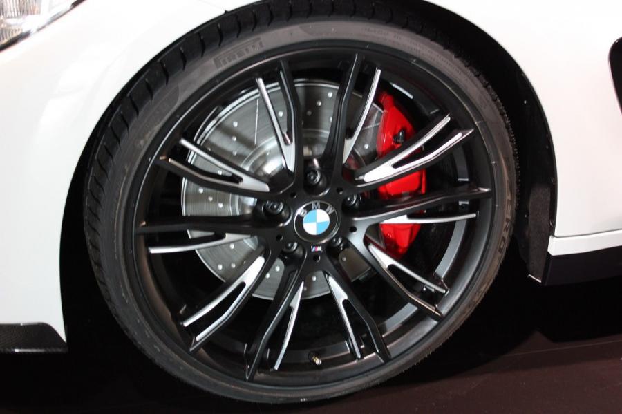  BMW 435i Coupe with M Performance Parts 2014 года  (фото 7 из 15)